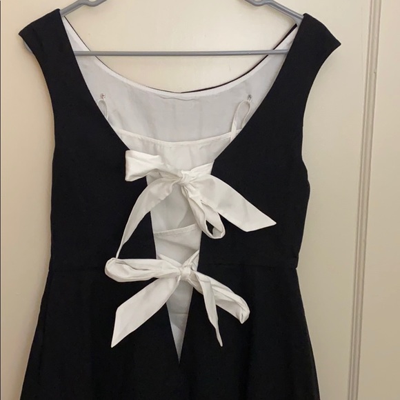 NWT Anthropology Dress Bow Sz 4 - Picture 2 of 5